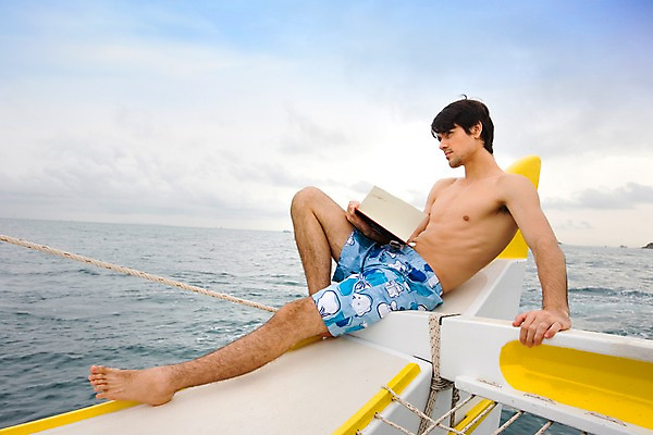포토 JPG 주간 전신 서양인 구름 모델 해외기획촬영 남자 여유 바다 해외여행 여행 포즈 기획촬영 2009년태국 요트 파타야 태국 하늘 휴가 휴식 한명 사람 앉기 20대 성인 야외 책 여름 여름휴가 바캉스 독서 남자만 남자한명만 성인남자만 청년만 청년남자만 청년남자한명만 성인한명만 성인남자한명만 성인만 국내포토 자연요소 외국인 1 해외 계절 감정 아시아 컨셉 배_교통 모션 청년 파일형식 여름_계절