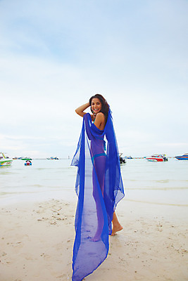 포토 JPG 주간 전신 서양인 구름 모델 해외기획촬영 여자 수영복 물결 파도 바다 해외여행 여행 기획촬영 2009년태국 요트 파타야 태국 하늘 휴가 휴식 산호섬 한명 서기 미소 웃음 사람 손짓 20대 성인 해변 야외 여름 여름휴가 바캉스 비키니 모래사장 천 선박 의료성형뷰티 여자만 여자한명만 성인여자만 청년만 청년여자만 성인한명만 청년여자한명만 성인여자한명만 성인만 국내포토 자연요소 외국인 1 해외 옷 계절 아시아 섬 컨셉 수상교통 배_교통 모션 표정 청년 직물 파일형식 여름_계절