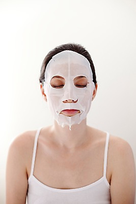 포토 JPG 서양인 모델 해외기획촬영 여자 여유 얼굴 포즈 기획촬영 2009년태국 휴식 실내 한명 사람 근접촬영 상반신 20대 성인 라이프 신체부위 민소매 화장 뷰티 스파 화장품 마사지 팩 마스크팩 마사지팩 여자만 여자한명만 성인여자만 청년만 청년여자만 성인한명만 청년여자한명만 성인여자한명만 성인만 국내포토 외국인 1 감정 뷰포인트 컨셉 상의 청년 내부 생활 파일형식