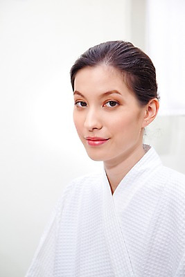 포토 JPG 서양인 모델 해외기획촬영 여자 여유 얼굴 포즈 기획촬영 2009년태국 휴식 실내 한명 사람 근접촬영 상반신 20대 성인 라이프 신체부위 뷰티 스파 가운 목욕가운 여자만 여자한명만 성인여자만 청년만 청년여자만 성인한명만 청년여자한명만 성인여자한명만 성인만 국내포토 외국인 1 옷 감정 뷰포인트 컨셉 청년 내부 생활 파일형식