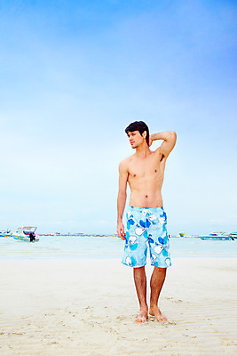 포토 JPG 주간 전신 서양인 해외기획촬영 남자 수영복 여유 바다 해외여행 여행 기획촬영 2009년태국 요트 파타야 태국 하늘 휴가 휴식 산호섬 한명 서기 사람 20대 성인 취미 해변 야외 여름 여름휴가 바캉스 모래사장 선박 남자만 남자한명만 성인남자만 청년만 청년남자만 청년남자한명만 성인한명만 성인남자한명만 성인만 국내포토 자연요소 외국인 1 해외 옷 계절 감정 아시아 섬 컨셉 수상교통 배_교통 모션 청년 파일형식 여름_계절