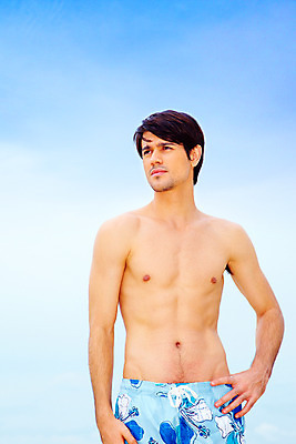 포토 JPG 주간 서양인 해외기획촬영 남자 수영복 여유 바다 해외여행 여행 기획촬영 2009년태국 파타야 태국 하늘 휴가 휴식 산호섬 한명 서기 사람 상반신 20대 성인 취미 해변 야외 여름 여름휴가 바캉스 남자만 남자한명만 성인남자만 청년만 청년남자만 청년남자한명만 성인한명만 성인남자한명만 성인만 국내포토 자연요소 외국인 1 해외 옷 계절 감정 아시아 섬 컨셉 모션 청년 파일형식 여름_계절