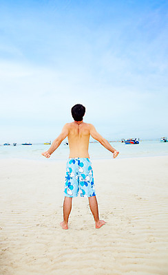 포토 JPG 주간 전신 서양인 해외기획촬영 남자 수영복 여유 바다 해외여행 여행 기획촬영 2009년태국 요트 파타야 태국 하늘 휴가 휴식 산호섬 한명 서기 사람 20대 성인 취미 해변 야외 뒷모습 여름 여름휴가 바캉스 모래사장 선박 남자만 남자한명만 성인남자만 청년만 청년남자만 청년남자한명만 성인한명만 성인남자한명만 성인만 국내포토 자연요소 외국인 1 해외 옷 계절 감정 아시아 뷰포인트 섬 컨셉 수상교통 배_교통 모션 청년 파일형식 여름_계절