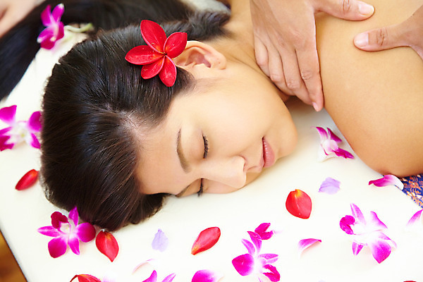 포토 JPG 주간 서양인 모델 해외기획촬영 손 여자 꽃잎 꽃 여유 엎드리기 포즈 기획촬영 2009년태국 태국 휴식 실내 건강 한명 사람 근접촬영 상반신 20대 성인 취미 장식 뷰티 스파 마사지 지압 마사지사 타이마사지 전통마사지 플루메리아 호접란 플랭지파니 여자만 여자한명만 성인여자만 청년만 청년여자만 성인한명만 청년여자한명만 성인여자한명만 성인만 국내포토 자연요소 외국인 식물 직업 1 감정 아시아 뷰포인트 컨셉 모션 청년 내부 신체부위 파일형식