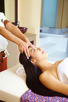 포토 JPG 주간 서양인 모델 해외기획촬영 손 여자 여유 포즈 기획촬영 2009년태국 태국 휴식 실내 건강 한명 사람 상반신 20대 성인 취미 뷰티 스파 마사지 마사지사 타이마사지 전통마사지 경락마사지 여자만 여자한명만 성인여자만 청년만 청년여자만 성인한명만 청년여자한명만 성인여자한명만 성인만 국내포토 자연요소 외국인 직업 1 감정 아시아 컨셉 청년 내부 신체부위 파일형식