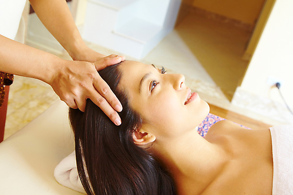 포토 JPG 주간 서양인 모델 해외기획촬영 손 여자 여유 포즈 기획촬영 2009년태국 태국 휴식 실내 건강 한명 사람 상반신 20대 성인 취미 수건 뷰티 스파 마사지 마사지사 타이마사지 전통마사지 경락마사지 여자만 여자한명만 성인여자만 청년만 청년여자만 성인한명만 청년여자한명만 성인여자한명만 성인만 국내포토 자연요소 외국인 직업 1 감정 아시아 컨셉 청년 내부 신체부위 위생용품 파일형식