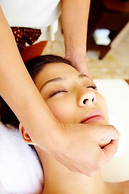 포토 JPG 주간 서양인 모델 해외기획촬영 손 여자 여유 포즈 기획촬영 2009년태국 태국 휴식 실내 건강 한명 사람 근접촬영 상반신 20대 성인 취미 수건 뷰티 스파 마사지 마사지사 타이마사지 전통마사지 경락마사지 여자만 여자한명만 성인여자만 청년만 청년여자만 성인한명만 청년여자한명만 성인여자한명만 성인만 국내포토 자연요소 외국인 직업 1 감정 아시아 뷰포인트 컨셉 청년 내부 신체부위 위생용품 파일형식