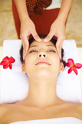 포토 JPG 주간 서양인 모델 해외기획촬영 손 여자 꽃잎 꽃 여유 포즈 기획촬영 2009년태국 태국 휴식 실내 건강 한명 사람 근접촬영 상반신 20대 성인 취미 장식 수건 뷰티 스파 마사지 마사지사 타이마사지 전통마사지 플루메리아 플랭지파니 경락마사지 여자만 여자한명만 성인여자만 청년만 청년여자만 성인한명만 청년여자한명만 성인여자한명만 성인만 국내포토 자연요소 외국인 식물 직업 1 감정 아시아 뷰포인트 컨셉 청년 내부 신체부위 위생용품 파일형식