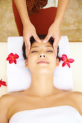 포토 JPG 주간 서양인 모델 해외기획촬영 손 여자 꽃잎 꽃 여유 포즈 기획촬영 2009년태국 태국 휴식 실내 건강 한명 사람 근접촬영 상반신 20대 성인 취미 장식 수건 뷰티 스파 마사지 마사지사 타이마사지 전통마사지 플루메리아 플랭지파니 경락마사지 여자만 여자한명만 성인여자만 청년만 청년여자만 성인한명만 청년여자한명만 성인여자한명만 성인만 국내포토 자연요소 외국인 식물 직업 1 감정 아시아 뷰포인트 컨셉 청년 내부 신체부위 위생용품 파일형식