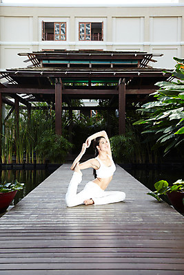 포토 JPG 주간 전신 모델 해외기획촬영 웰빙 여자 여유 포즈 기획촬영 2009년태국 다이어트 요가 태국 휴식 건강 한명 사람 20대 성인 취미 야외 운동복 뷰티 요가자세 마루 나무바닥 요가복 여자만 여자한명만 성인여자만 청년만 청년여자만 성인한명만 청년여자한명만 성인여자한명만 성인만 국내포토 자연요소 1 옷 감정 아시아 컨셉 바닥 청년 파일형식