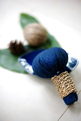 포토 JPG 해외기획촬영 나라 아시아 외국문화 기획촬영 2009년태국 태국 실내 태국문화 사람없음 아웃포커스 세로 동남아시아 스파 마사지 오브젝트 스파용품 마사지용품 허브볼 지명 국내포토 동양문화 문화 촬영기법 내부 아로마테라피 파일형식