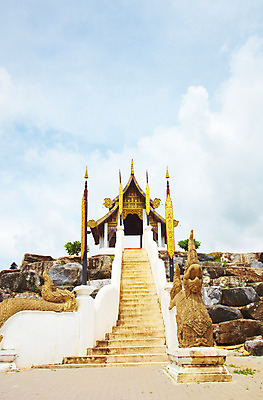 포토 JPG 주간 구름 해외기획촬영 해외 시설물 건축물 공원 건축 나라 아시아 외국문화 해외여행 여행 기획촬영 2009년태국 고건축 해외건축 파타야 태국 하늘 태국문화 사람없음 야외 조형물 동상 조각상 계단 정원 동남아시아 돌_바위 바위 용 기둥 석상 농녹빌리지 지명 국내포토 자연요소 동양문화 공공시설 문화 미술 기념물 파일형식