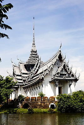 포토 JPG 주간 나무 식물 구름 해외기획촬영 해외 시설물 건축물 공원 건축 나라 아시아 호수 외국문화 해외여행 여행 기획촬영 2009년태국 고건축 해외건축 태국 하늘 태국문화 국립공원 사람없음 야외 관광지 강 동남아시아 무왕보란 지명 국내포토 자연요소 동양문화 공공시설 문화 방콕 파일형식