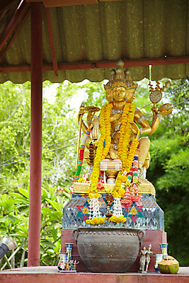 포토 JPG 주간 나무 식물 해외기획촬영 해외 공원 나라 아시아 종교 외국문화 해외여행 여행 기획촬영 2009년태국 불교 종교용품 태국 태국문화 국립공원 사람없음 동남아시아 불상 불교용품 방콕 처마 무왕보란 금불상 지명 국내포토 자연요소 동양문화 공공시설 문화 파일형식