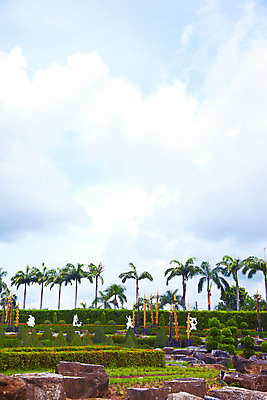 포토 JPG 주간 나무 식물 구름 해외기획촬영 해외 공원 나라 아시아 외국문화 해외여행 여행 기획촬영 2009년태국 파타야 태국 하늘 태국문화 사람없음 야외 야자수 조각상 농장 정원 동남아시아 돌_바위 열대식물 조경 농녹빌리지 지명 국내포토 자연요소 동양문화 공공시설 문화 농업 조형물 파일형식