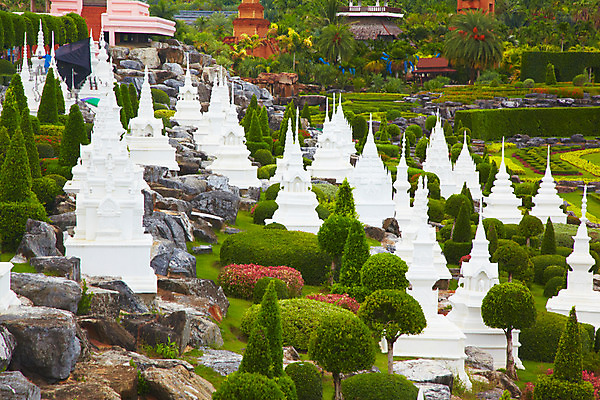 포토 JPG 주간 나무 식물 해외기획촬영 해외 건축물 공원 나라 아시아 외국문화 해외여행 여행 기획촬영 2009년태국 파타야 태국 태국문화 미술 사람없음 야외 건물 동상 조각상 농장 정원 동남아시아 돌_바위 작품 조경 농녹빌리지 지명 국내포토 자연요소 동양문화 공공시설 건축 문화 농업 문화예술 조형물 기념물 파일형식