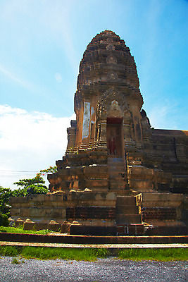 포토 JPG 주간 식물 구름 해외기획촬영 해외 시설물 건축물 공원 건축 나라 아시아 외국문화 해외여행 여행 기획촬영 2009년태국 고건축 해외건축 태국 하늘 태국문화 국립공원 사람없음 야외 관광지 조형물 계단 탑 동남아시아 석탑 방콕 무왕보란 돌계단 지명 국내포토 자연요소 동양문화 공공시설 문화 미술 돌 바위 파일형식