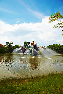 포토 JPG 주간 나무 식물 구름 해외기획촬영 해외 공원 나라 아시아 호수 조각 외국문화 해외여행 여행 기획촬영 2009년태국 태국 하늘 물줄기 태국문화 국립공원 풍경 잔디 사람없음 야외 장식 관광지 조형물 조각상 동남아시아 용 불상 분수 분수대 방콕 무왕보란 지명 분수_분수대 조각_조소 국내포토 자연요소 동양문화 공공시설 문화 불교 미술 물 조소 파일형식
