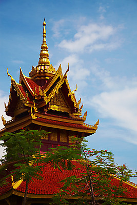 포토 JPG 주간 나무 식물 구름 해외기획촬영 해외 시설물 건축물 공원 건축 나라 아시아 외국문화 해외여행 여행 기획촬영 2009년태국 고건축 해외건축 태국 하늘 지붕 태국문화 국립공원 사람없음 야외 건물 관광지 동남아시아 정상 방콕 무왕보란 지명 국내포토 자연요소 동양문화 공공시설 문화 파일형식