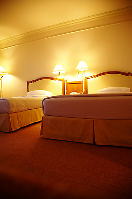 포토 JPG 해외기획촬영 해외 나라 아시아 외국문화 해외여행 여행 가구 기획촬영 2009년태국 액자 베개 태국 호텔 리조트 조명 실내 사람없음 내부 관광지 동남아시아 침실 이불 방 침대 스탠드 숙박업 전화기 방콕 객실 트윈룸 지명 국내포토 산업 문화 생활용품 침구 숙소 파일형식