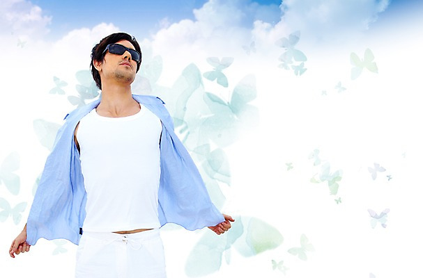 주간 PSD 구름 모델 편집이미지 남자 포즈 나비 백그라운드 셔츠 하늘 휴가 휴식 한명 서기 사람 상반신 20대 성인 야외 여름 여름휴가 바캉스 선글라스 민소매 흰바지 남자만 남자한명만 성인남자만 청년만 청년남자만 청년남자한명만 성인한명만 성인남자한명만 성인만 이미지편집 자연요소 1 계절 안경 곤충 컨셉 상의 바지 모션 청년 파일형식 여름_계절