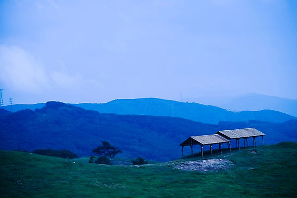 포토 JPG 백그라운드 자연 산 풍경 사람없음 야외 여름 여름풍경 국내포토 계절 생태계 파일형식 여름_계절