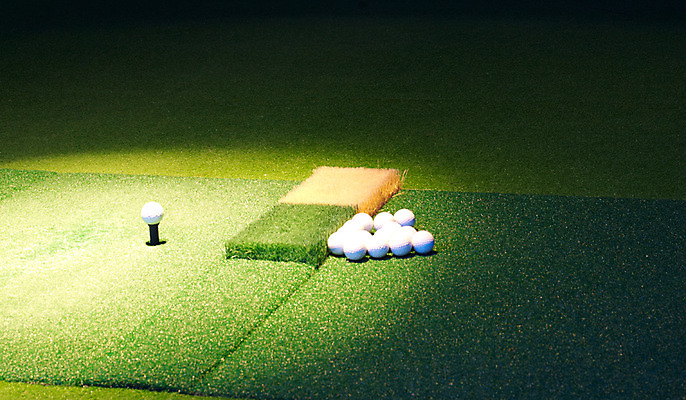 포토 JPG 스포츠용품 골프 놀이 레저 골프공 실내 사람없음 가로 레포츠 구기 게임 카지노 인조잔디 골프연습장 국내포토 스포츠 공 골프장 골프용품 잔디 내부 도박 오브젝트 파일형식