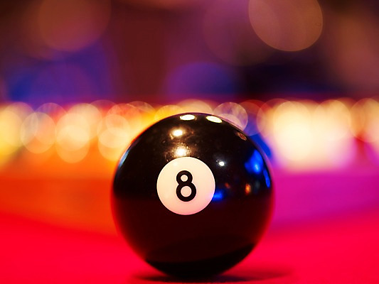 포토 JPG 스포츠용품 공 놀이 레저 실내 근접촬영 사람없음 가로 구기 검은색 게임 당구 포켓볼 카지노 당구대 레저오락 국내포토 스포츠 뷰포인트 컬러 내부 도박 오브젝트 파일형식