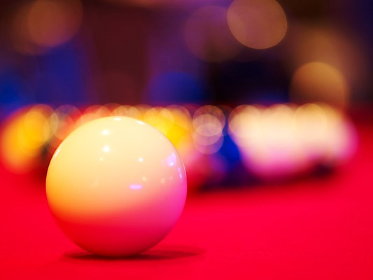 포토 JPG 스포츠용품 공 놀이 레저 실내 근접촬영 사람없음 가로 구기 게임 당구 포켓볼 카지노 당구대 레저오락 국내포토 스포츠 뷰포인트 내부 도박 오브젝트 파일형식