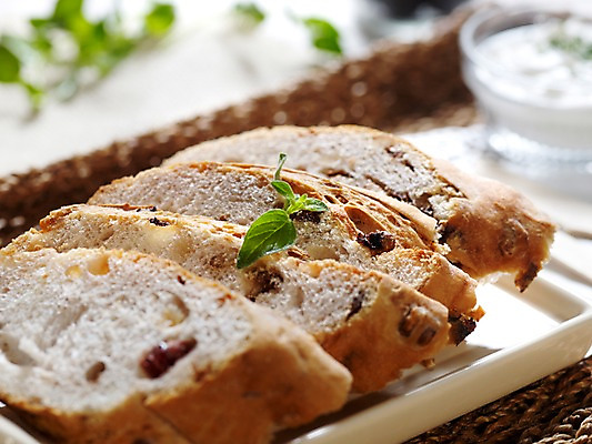 포토 JPG 그릇 접시 음식 빵 잎 디저트 쟁반 실내 근접촬영 사람없음 아웃포커스 가로 바구니 바게트 생크림 브런치 제빵 유리그릇 곡물바게트 국내포토 식물 식기 뷰포인트 유리 촬영기법 내부 제과제빵 식사 크림 곡물빵 파일형식