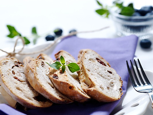 포토 JPG 그릇 접시 리본 음식 빵 포크 잎 실내 사람없음 가로 끈 바게트 천 블루베리 브런치 곡물바게트 국내포토 식물 식기 과일 내부 식사 직물 곡물빵 파일형식
