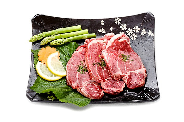 포토 JPG 그릇 접시 채소 식재료 실내 생고기 육류 누끼 사람없음 가로 당근 소고기 레몬 아스파라거스 깻잎 한우 안심 파슬리가루 허브가루 국내포토 식기 과일 뿌리채소 내부 가루 파일형식