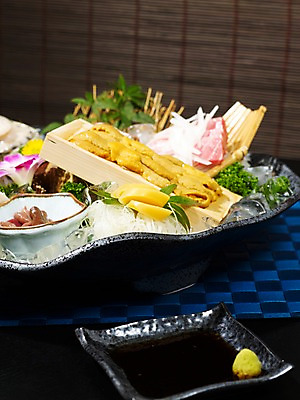 포토 JPG 그릇 접시 꽃 아시아 음식 외국문화 단풍 젓가락 국화 실내 파슬리 요리 사람없음 장식 얼음 해조류 해산물 간장 종지 호접란 개불 모듬 성게알 일본음식 국내포토 자연요소 식물 식기 나라 문화 잎 채소 수저 내부 알 양념 해양식물 해물 파일형식