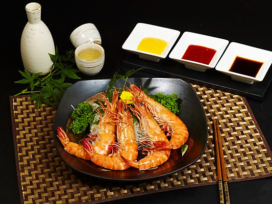 포토 JPG 그릇 접시 꽃 아시아 음식 단풍 절지류 젓가락 잔 새우 국화 실내 파슬리 갑각류 요리 사람없음 장식 해물요리 도자기 병 다기 대하 해산물 찜 종지 사케 왕새우찜 일본음식 국내포토 식물 동물 식기 나라 잎 채소 주류 수저 내부 다도 파일형식