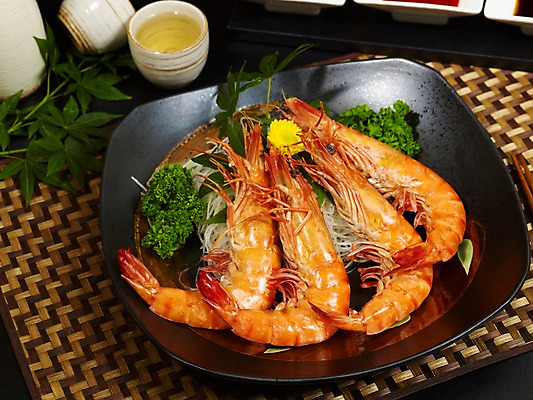 포토 JPG 그릇 접시 꽃 아시아 음식 단풍 절지류 잔 새우 국화 실내 파슬리 갑각류 요리 사람없음 장식 해물요리 도자기 다기 대하 해산물 찜 사케 왕새우찜 일본음식 국내포토 식물 동물 식기 나라 잎 채소 주류 내부 다도 파일형식