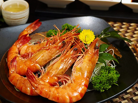 포토 JPG 그릇 접시 꽃 아시아 음식 단풍 절지류 잔 새우 국화 실내 파슬리 갑각류 요리 사람없음 장식 해물요리 도자기 다기 대하 해산물 찜 사케 왕새우찜 일본음식 국내포토 식물 동물 식기 나라 잎 채소 주류 내부 다도 파일형식