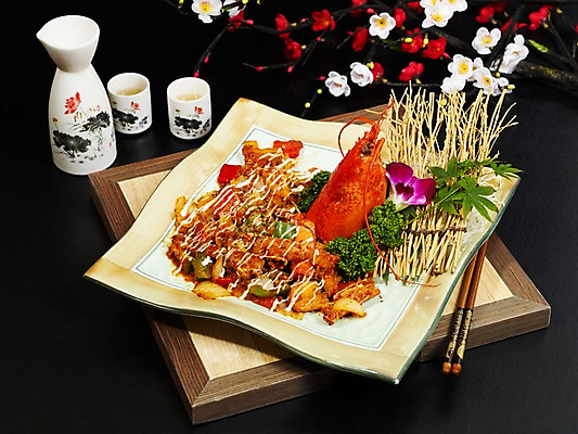 포토 JPG 그릇 접시 꽃 음식 단풍 술잔 젓가락 술병 잔 새우 실내 요리 사람없음 장식 해물요리 벚꽃 바닷가재 해산물 호접란 사케 홍매화 랍스터칠리소스요리 싸리나무 일본음식 국내포토 나무 식물 식기 잎 병_용기 주류 수저 갑각류 내부 가재 매화 파일형식