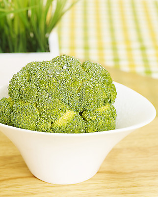 포토 JPG 스튜디오촬영 식물 그릇 화분 컬러 채소 식재료 실내 근접촬영 사람없음 아웃포커스 세로 초록색 물방울 풀 브로콜리 컬러푸드 국내포토 식기 뷰포인트 촬영기법 내부 파일형식