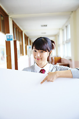 포토 JPG 학생 여학생 여자 교육 교복 창문 학교 청소년 고등학생 안내 실내 고등학교 한명 미소 웃음 사람 동양인 손짓 상반신 10대 스쿨라이프 공백 한국인 가리킴 복도 알림 카디건 여자만 여자한명만 십대만 십대여자만 십대여자한명만 국내포토 1 라이프스타일 옷 모션 표정 인종 내부 외투 파일형식