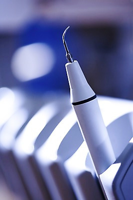 포토 JPG 실내 치과 근접촬영 사람없음 아웃포커스 한개 의료용품 치과용품 날카로움 국내포토 1 뷰포인트 의료기기 촬영기법 병원 내부 파일형식