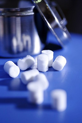 포토 JPG 실내 치과 사람없음 아웃포커스 여러개 의료용품 솜 치과용품 코튼펠렛 국내포토 다수 의료기기 촬영기법 병원 내부 파일형식