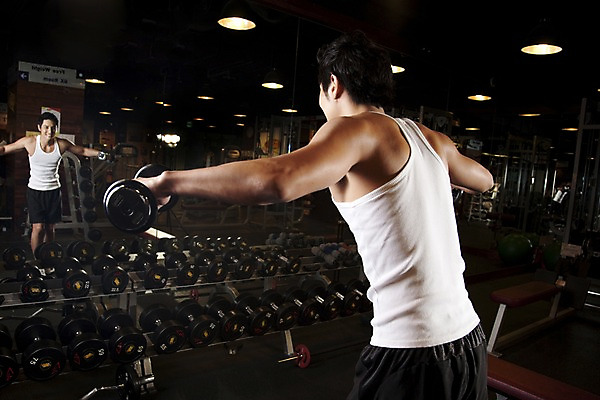 포토 JPG 라이프스타일 남자 포즈 근육 전등 조명 실내 건강 한명 사람 동양인 손짓 상반신 20대 성인 운동복 운동 건강관리 운동기구 헬스 아령 헬스장 거울 한국인 웨이트트레이닝 진열장 웨이트기구 전면거울 남자만 남자한명만 성인남자만 청년만 청년남자만 청년남자한명만 성인한명만 성인남자한명만 성인만 국내포토 1 옷 모션 관리 인종 청년 내부 생활 파일형식