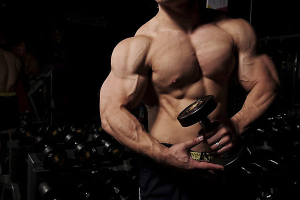 포토 JPG 남자 포즈 바지 하의 근육 실내 건강 한명 사람 동양인 손짓 상반신 20대 성인 운동복 운동 운동기구 헬스 아령 헬스장 웨이트트레이닝 보디빌딩 보디빌더 진열장 웨이트기구 남자만 남자한명만 성인남자만 청년만 청년남자만 청년남자한명만 성인한명만 성인남자한명만 성인만 국내포토 1 옷 모션 인종 청년 내부 파일형식