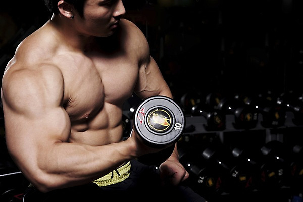 포토 JPG 남자 포즈 바지 하의 근육 실내 건강 한명 사람 동양인 손짓 상반신 20대 성인 운동복 운동 운동기구 헬스 아령 헬스장 웨이트트레이닝 보디빌딩 보디빌더 진열장 웨이트기구 남자만 남자한명만 성인남자만 청년만 청년남자만 청년남자한명만 성인한명만 성인남자한명만 성인만 국내포토 1 옷 모션 인종 청년 내부 파일형식