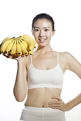 포토 JPG 여자 열매 포즈 몸매관리 다이어트 과일 바나나 실내 건강 한명 미소 웃음 사람 동양인 손짓 상반신 20대 성인 운동복 뷰티 한국인 몸매 여자만 여자한명만 성인여자만 청년만 청년여자만 성인한명만 청년여자한명만 성인여자한명만 성인만 국내포토 식물 1 옷 모션 표정 인종 청년 내부 파일형식