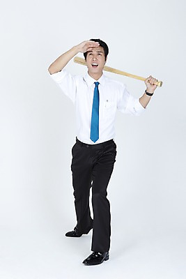 포토 JPG 스튜디오촬영 전신 직업 라이프스타일 응시 남자 포즈 와이셔츠 비즈니스 넥타이 한명 누끼 사람 동양인 정장 손짓 20대 성인 라이프 비즈니스라이프 한국인 방망이 직장인 사무원 비즈니스맨 홈런 남자만 남자한명만 성인남자만 청년만 청년남자만 청년남자한명만 성인한명만 성인남자한명만 성인만 국내포토 1 시선 잡화 옷 셔츠 모션 실내 인종 청년 생활 야구 파일형식