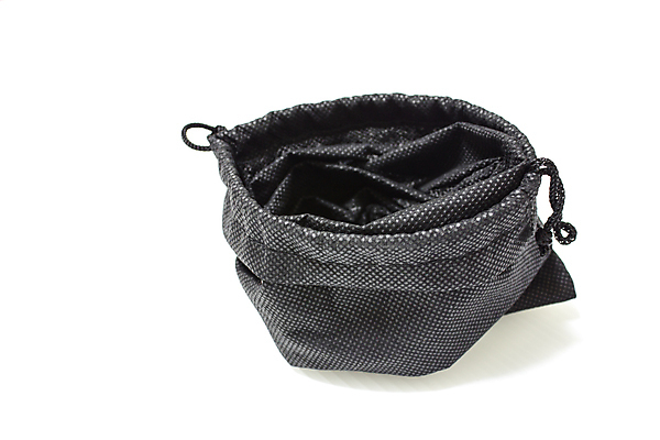 포토 JPG 해외이미지 전통 디자인 계절 밧줄 줄 백그라운드 돈 가방 포장 선물 사람없음 우주 검은색 축제 놀람 핸드백 덮개 흰색 직물 잡기 그리기 행운 코드 컨테이너 보석 묶기 묘사 오브젝트 자루 팩 패키지 고립 파우치 벨벳 해외202008 해외포토 잡화 감정 산업 컬러 컨셉 모션 표정 화장품 뚜껑 재산 광석 실크 파일형식