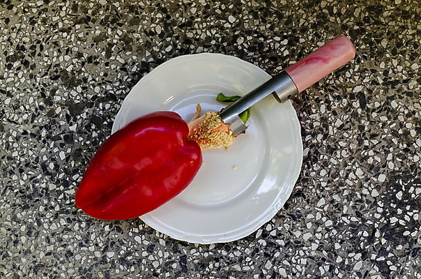 포토 JPG 해외이미지 계절 음식 줄기 백그라운드 농업 채소 과일 자연 고추 파프리카 실내 건강 요리 씨앗 사람없음 빨간색 초록색 여름 컬러풀 여러개 신선 뜨거움 당기기 달콤 맛 먹기 준비 싱글 매움 날것 후추 칠레 불가리아 숙성 맛있는 해외202008 해외포토 식물 산업 컬러 다수 컨셉 모션 내부 남아메리카 향신료 생태계 파일형식 남유럽