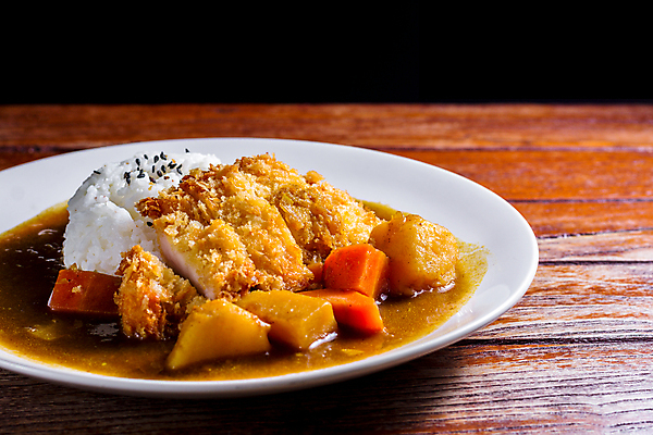 포토 JPG 해외이미지 전통 접시 아시아 백그라운드 채소 탁자 밥 양파 서브 감자 육류 돼지고기 요리 동양인 사람없음 목재 갈색 식당 일본 식사 저녁식사 치킨 튀김 흰색 신선 뜨거움 맛 수프 먹기 매움 깨 카레 점심식사 깊이 핸드메이드 맛있는 해외202008 해외포토 나무 식기 나라 음식 컬러 가구 컨셉 식재료 재료 모션 인종 상점 조미료 닭고기요리 파일형식