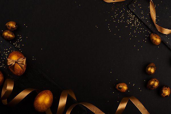 포토 JPG 해외이미지 전통 디자인 배너 리본 음식 백그라운드 컨셉 텍스트 휴가 부활절 기념 프레임 선물 미술 사람없음 장식 빛 노란색 금속 검은색 축제 어둠 바위 시골 축하 신용카드 그리기 재산 황금 고급 심볼 활 부활절계란 보물 카피스페이스 국경 해외202008 해외포토 기념일 컬러 모션 재질 문화예술 금융 계란 공백 돌_바위 파일형식